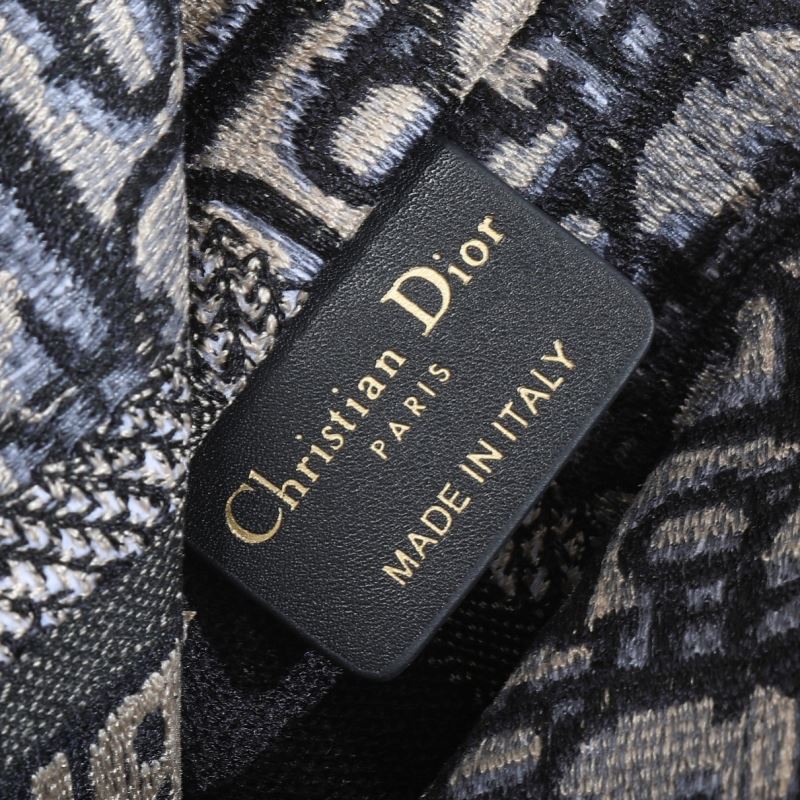 Christian Dior Shopping Bags